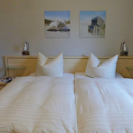 Ferienhaus Am Schmachter See Binz Luaran gambar